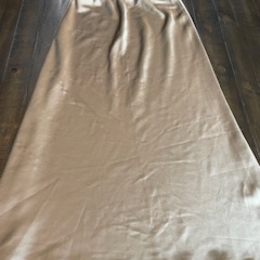 Silk skirt.
